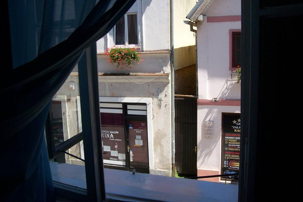 Rooms And Apartment Veral-Ka Karlovac Exterior foto